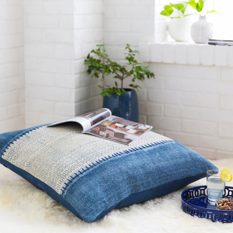 Image of Surya Lola Bohemian/Global Cream, Navy, Pale Blue Pillow Kit LL-008-Wanderlust Rugs